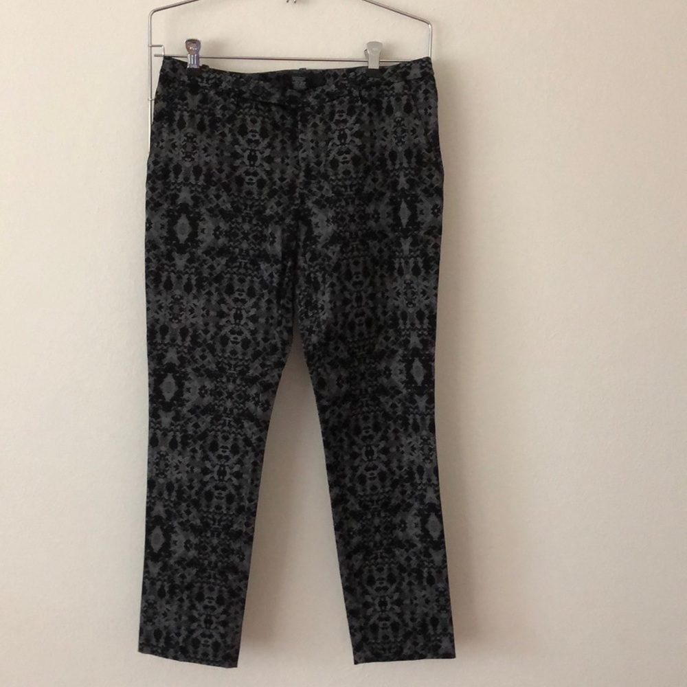 Mossimo Cropped Pants